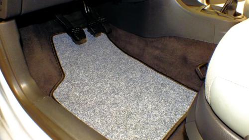 Nowe dywaniki samochodowe- Seat Ibiza